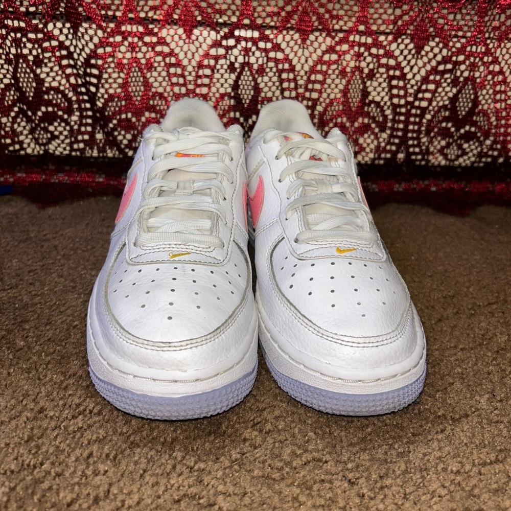 2023
Air Force 1 GS 'White Coral Chalk'